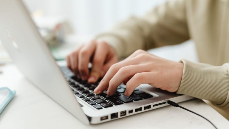 How to Choose the Best Laptop for Work and Study